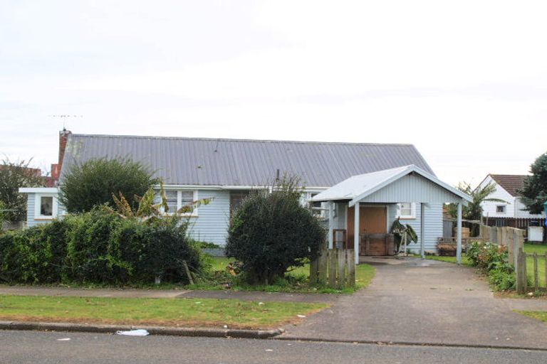 Photo of property in 9 Ewart Road, Mangere East, Auckland, 2024