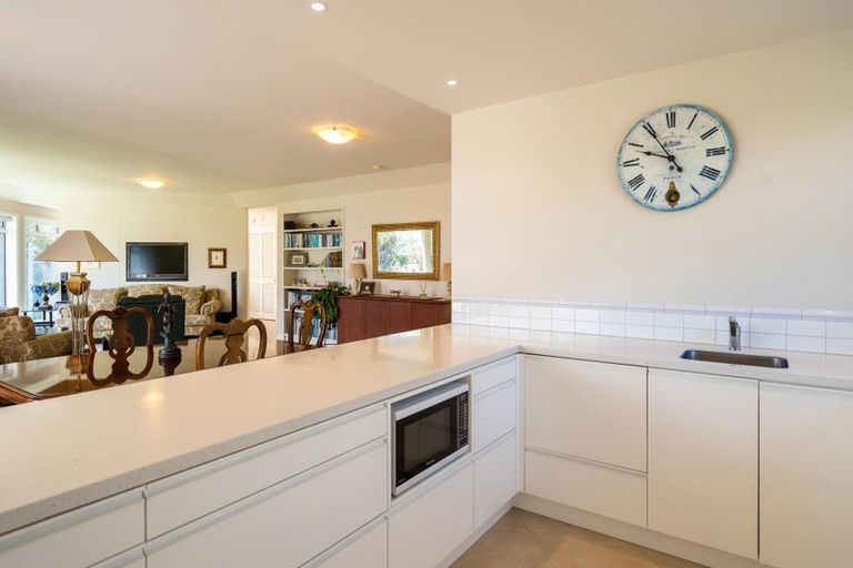 Photo of property in 35b Kotare Street, Waikanae, 5036