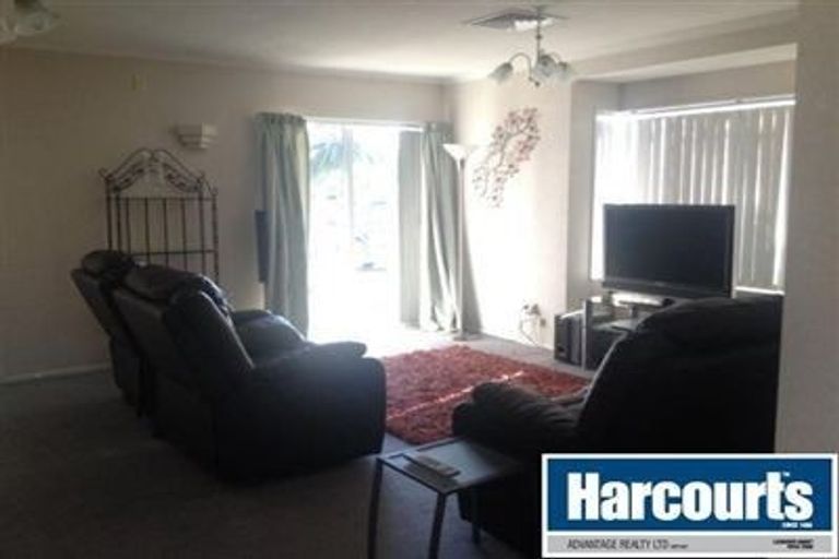 Photo of property in 49 Gravatt Road, Papamoa Beach, Papamoa, 3118