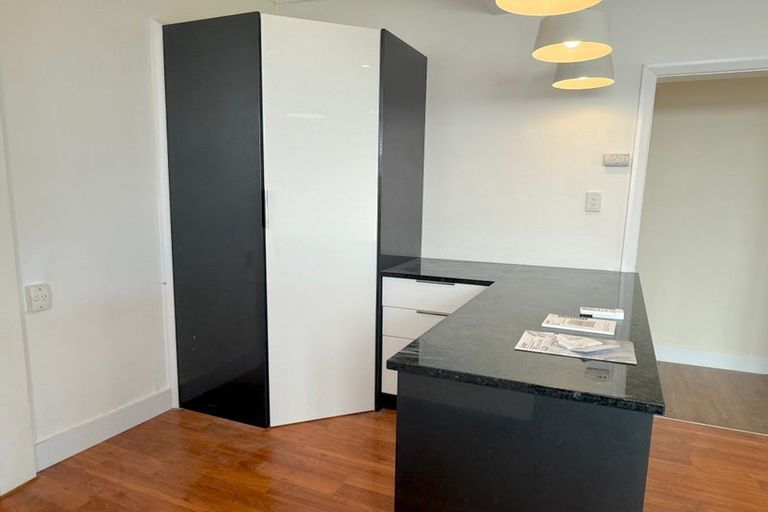 Photo of property in 8 Buckingham Street, Melrose, Wellington, 6023