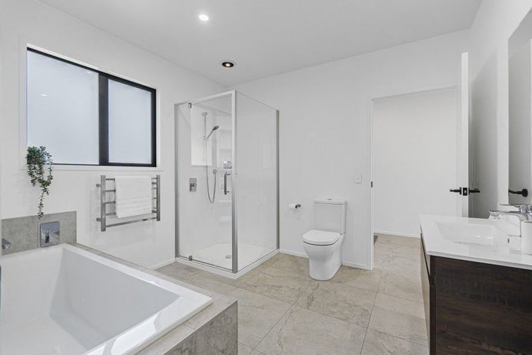 Photo of property in 1356a South Road, Kaitake, New Plymouth, 4374