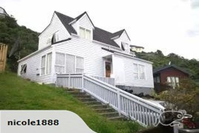 Photo of property in 61f1 Woodhouse Avenue, Karori, Wellington, 6012