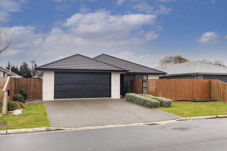 Photo of property in 30 Quinn Crescent, Woodend, 7610