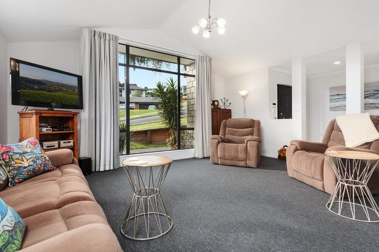 Photo of property in 93 Orion Drive, Welcome Bay, Tauranga, 3112