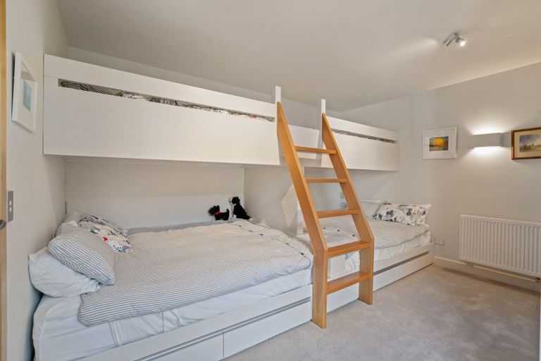 Photo of property in 31 Old Station Avenue, Wanaka, 9305