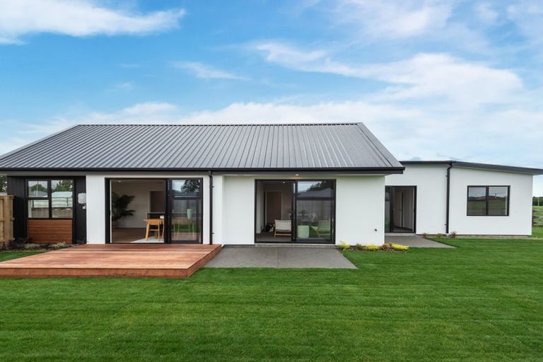 Photo of property in 18 Plover Avenue, Amberley, 7410