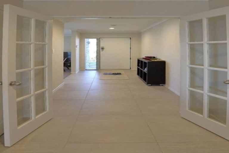 Photo of property in 58 Bayvista Drive, Karaka, Papakura, 2113