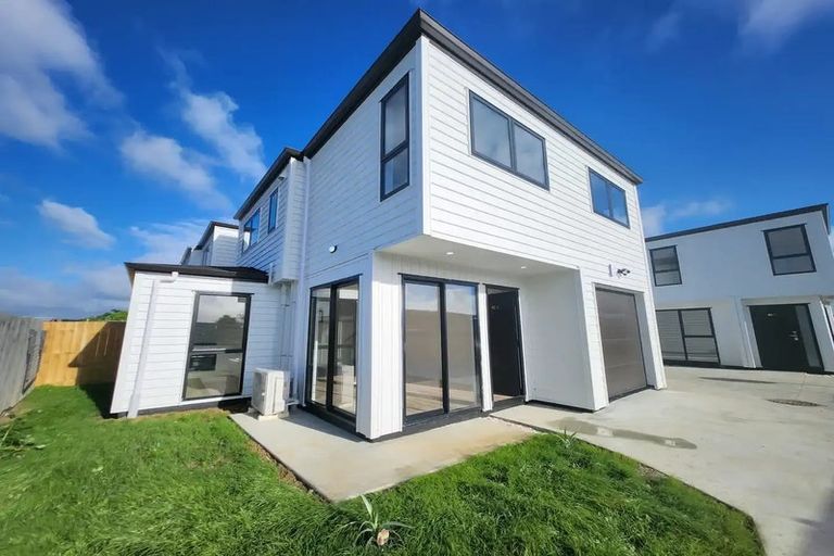 Photo of property in 60c Heybridge Street, Manurewa, Auckland, 2102