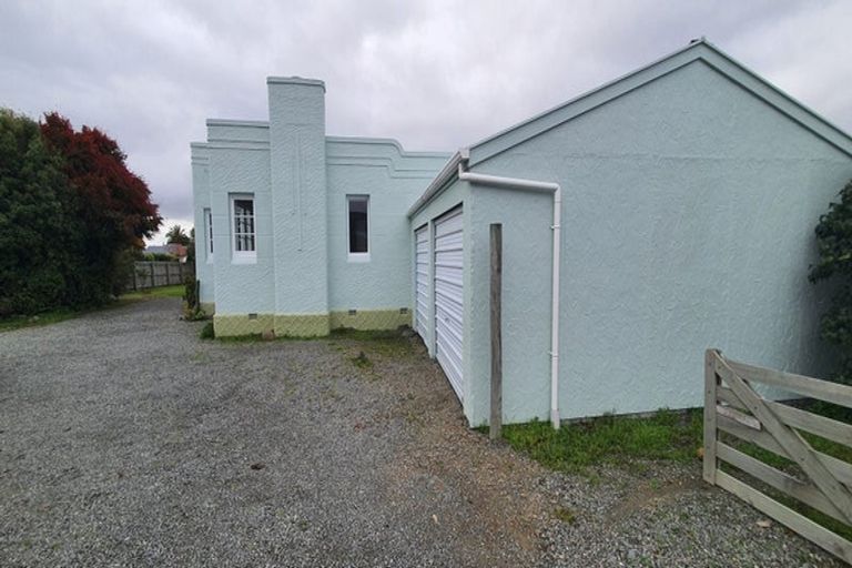 Photo of property in 53 Rhodes Street, Waimate, 7924