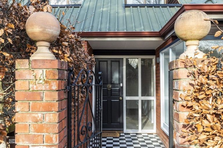 Photo of property in 14a Glandovey Road, Fendalton, Christchurch, 8052