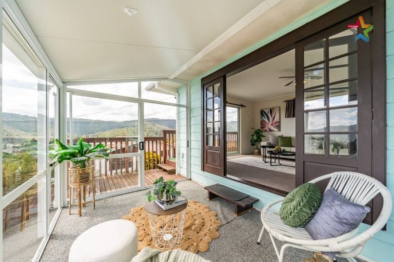 Photo of property in 75 Logie Street, Stokes Valley, Lower Hutt, 5019