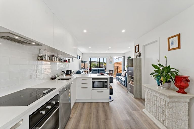 Photo of property in 18d Victoria Street, Pukekohe, 2120