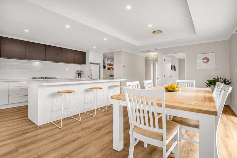 Photo of property in 13 Hungerford Drive, Rolleston, 7615