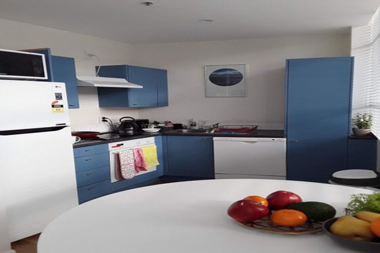 Photo of property in Hume House, 30/152u The Terrace, Wellington Central, Wellington, 6011