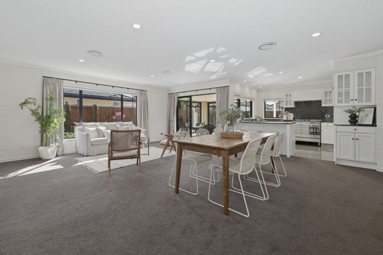 Photo of property in 52 Matemuri Drive, Papamoa Beach, Papamoa, 3118