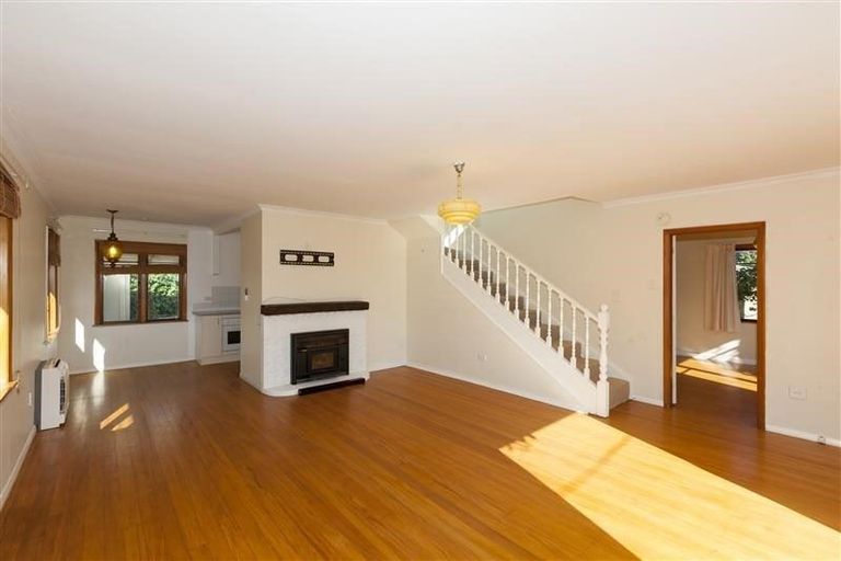 Photo of property in 98 Manly Street, Paraparaumu Beach, Paraparaumu, 5032