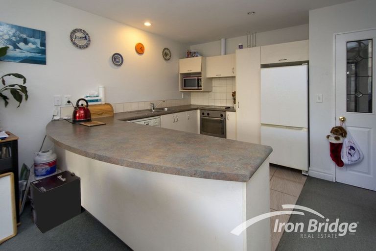 Photo of property in 45 Parade Court, Addington, Christchurch, 8024