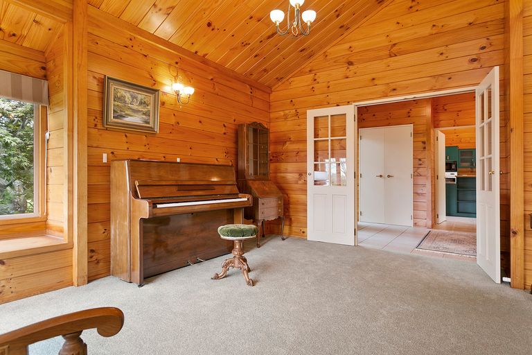 Photo of property in 2 Leger Grove, Te Awamutu, 3875