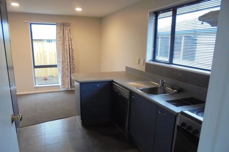 Photo of property in 104a Springs Road, Hornby, Christchurch, 8042