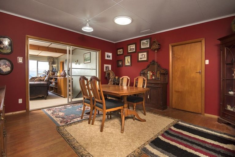 Photo of property in 29 Dorset Street, Picton, 7220