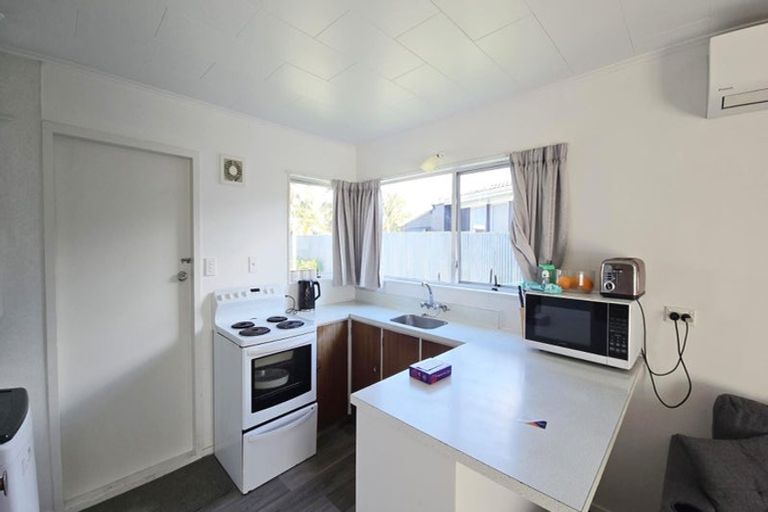 Photo of property in 58 Wynyard Crescent, Tamatea, Napier, 4112
