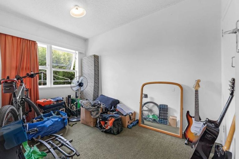 Photo of property in 77 Birdwood Avenue, Papatoetoe, Auckland, 2025