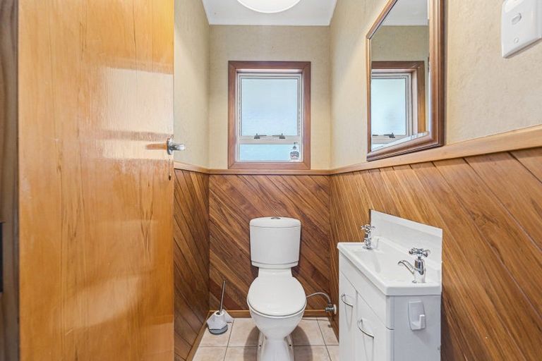 Photo of property in 28c Wallath Road, Westown, New Plymouth, 4310