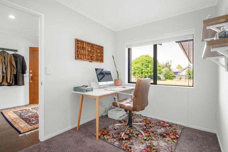 Photo of property in 8 Westvale Lane, Te Kowhai, Hamilton, 3288