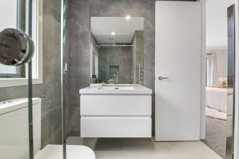 Photo of property in 33 Earp Crescent, Chartwell, 3210