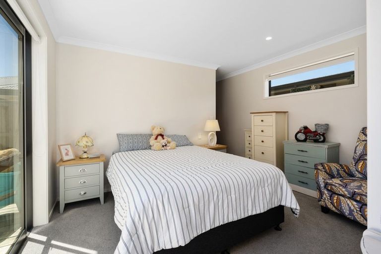 Photo of property in 16a Tamapahore Boulevard, Papamoa Beach, Papamoa, 3118