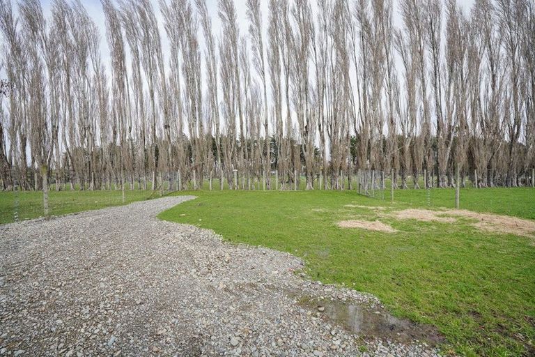 Photo of property in 70 Pomona Road East, Makarewa, Invercargill, 9876