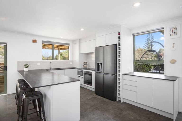 Photo of property in 50 Kaiwaka Road, Waiuku, 2123