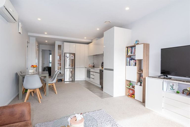 Photo of property in 109/81 Mapou Road, Hobsonville, Auckland, 0616