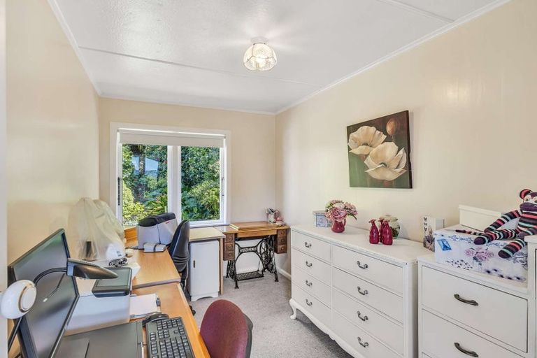 Photo of property in 70 Nilgiri Road, Poraiti, Napier, 4182