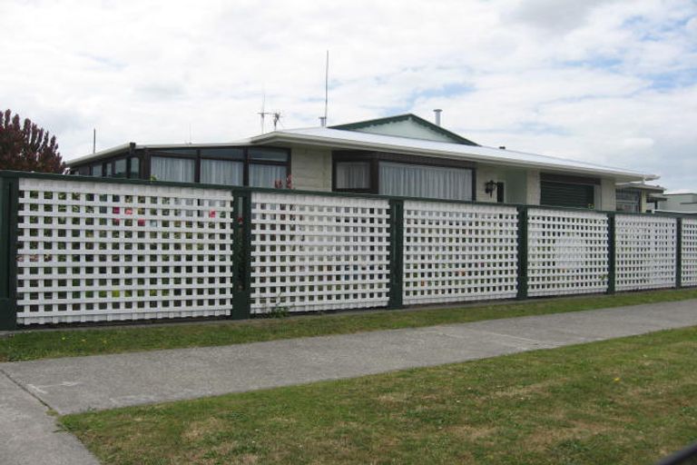 Photo of property in 97-103 Warwick Street, Feilding, 4702