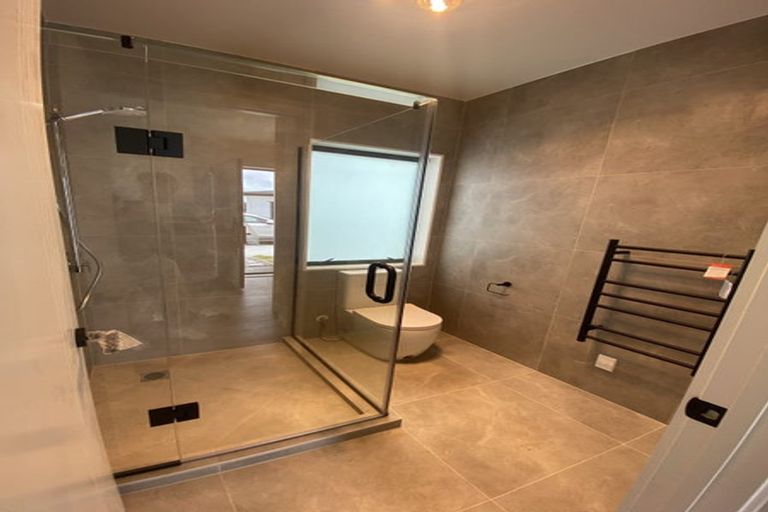Photo of property in 9 Gemscott Crescent, Huapai, Kumeu, 0810