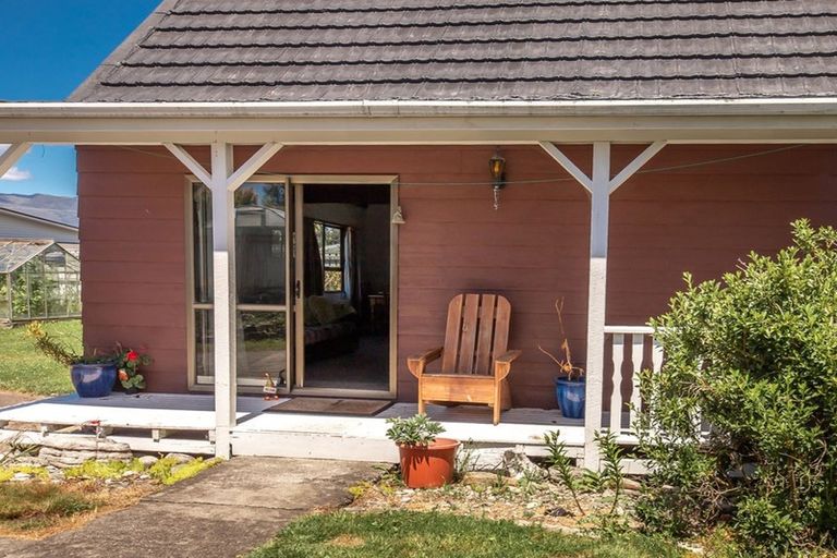 Photo of property in 255 Palmerston Street, Westport, 7825