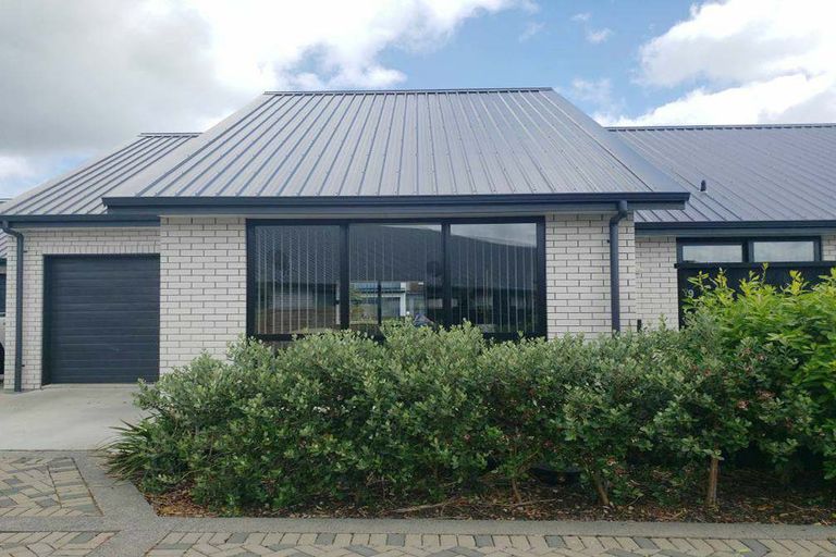 Photo of property in 9 Weri Road, Karaka, Papakura, 2113