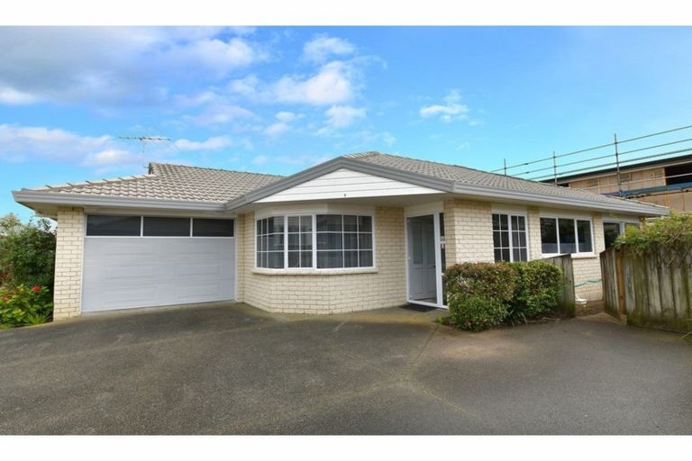 Photo of property in 2/448 Hibiscus Coast Highway, Orewa, 0931