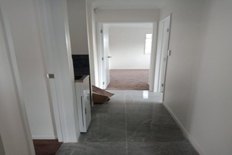 Photo of property in 5a Hunua Road, Papakura, 2110