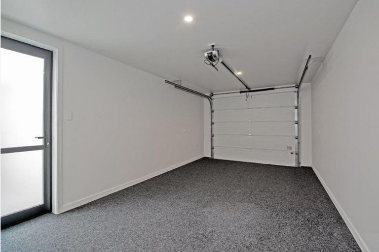 Photo of property in 5a Church Street, Mosgiel, 9024
