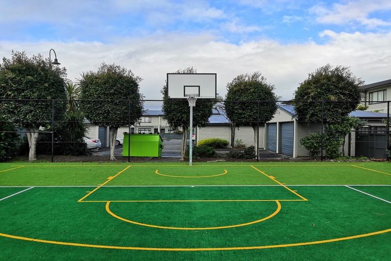 Photo of property in 50/2 Armoy Drive, East Tamaki, Auckland, 2016