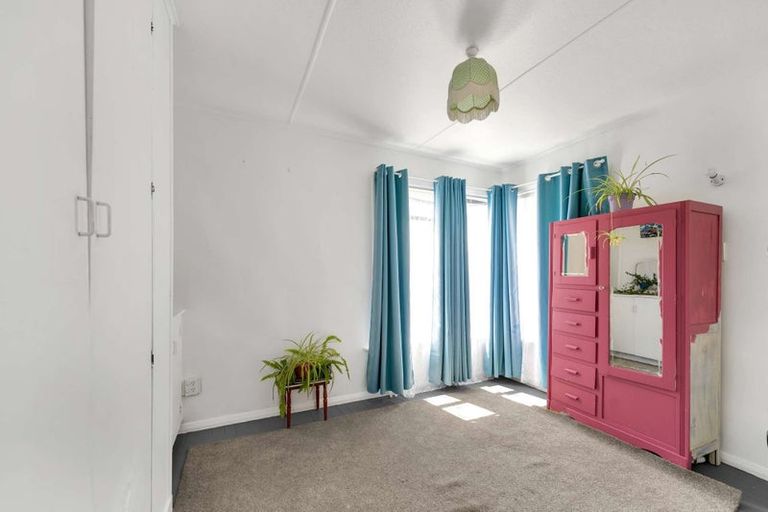 Photo of property in 3 Murch Place, Tawhero, Whanganui, 4500