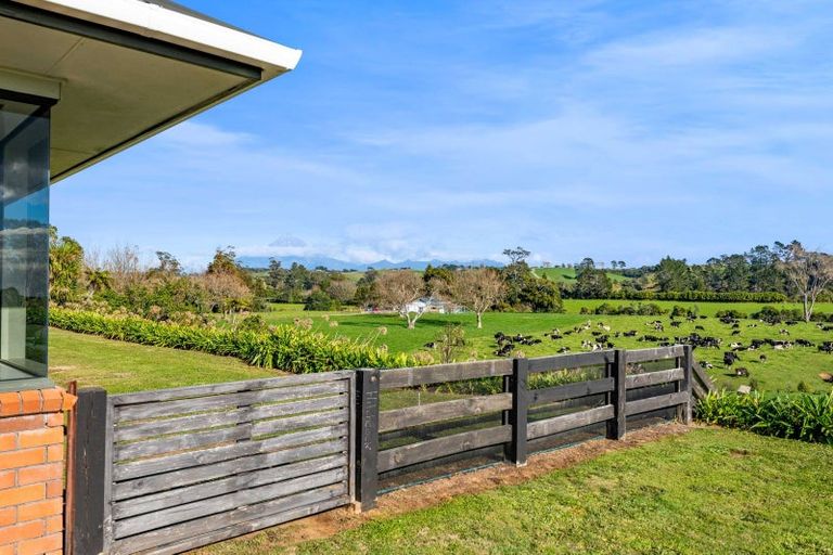 Photo of property in 282 Wortley Road, Waiongana, New Plymouth, 4373