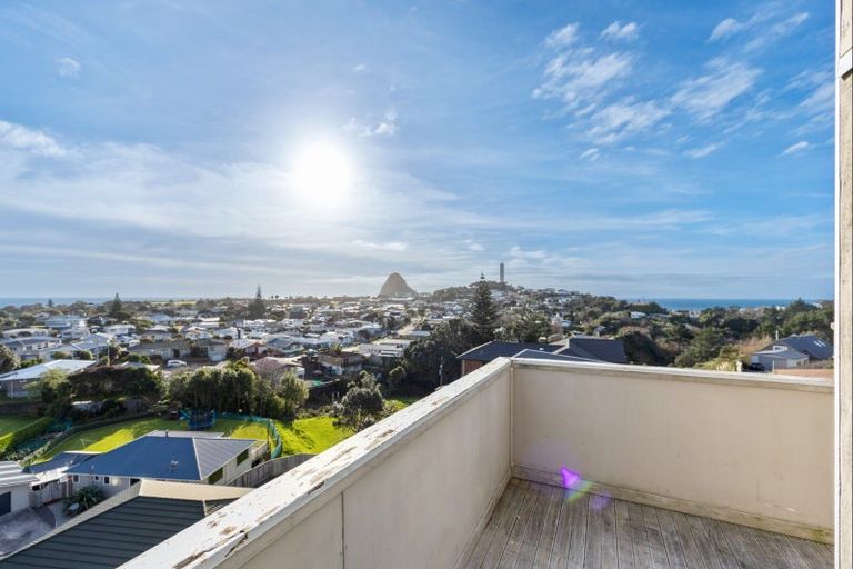 Photo of property in 31 Crownhill Street, Spotswood, New Plymouth, 4310