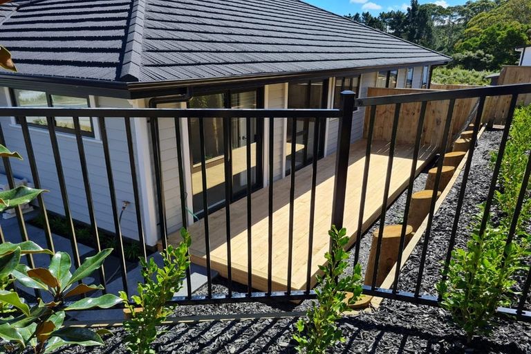 Photo of property in 31 Maraeariki Avenue, Orewa, 0931