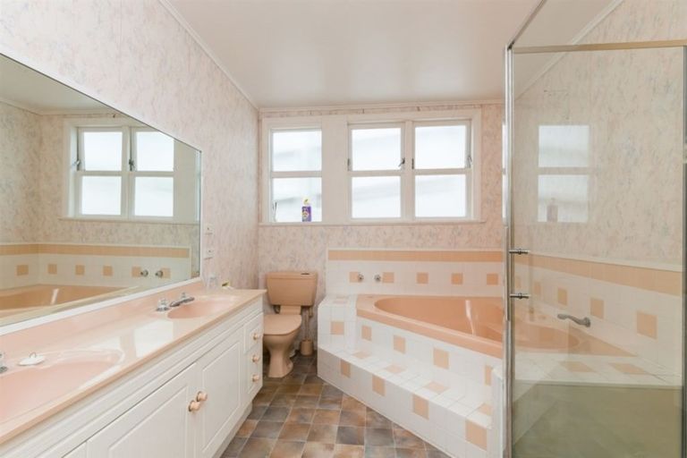 Photo of property in 4 Cecil Road, Wadestown, Wellington, 6012