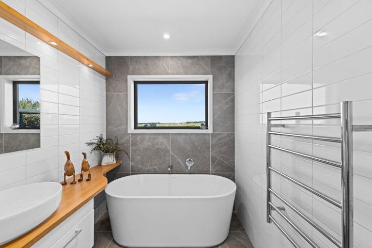 Photo of property in 662 Aorangi Road, Maraekakaho, Hastings, 4171