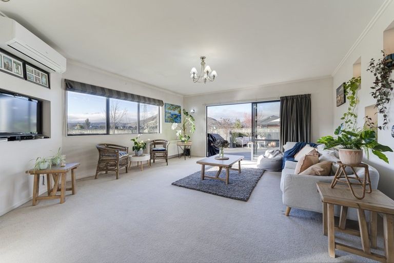 Photo of property in 20 Herries Lane, Lake Hayes, Queenstown, 9304