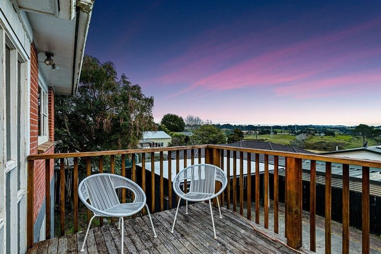 Photo of property in 450 Don Buck Road, Massey, Auckland, 0614